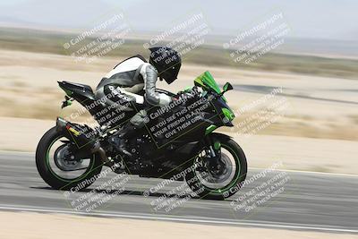 media/May-25-2025-TrackXperience (Sun) [[393a69de75]]/Level 1/Session 5 (Speed Pans)/